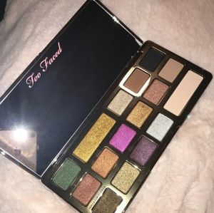 Too faced chocolate gold pallete